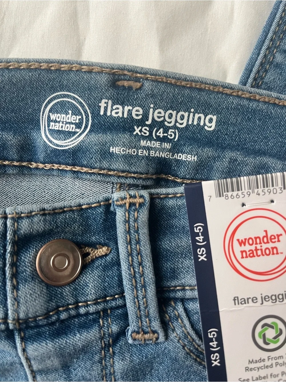 NWT Kids Flare Jegging with Star Appliqué - Light Blue size 4/5